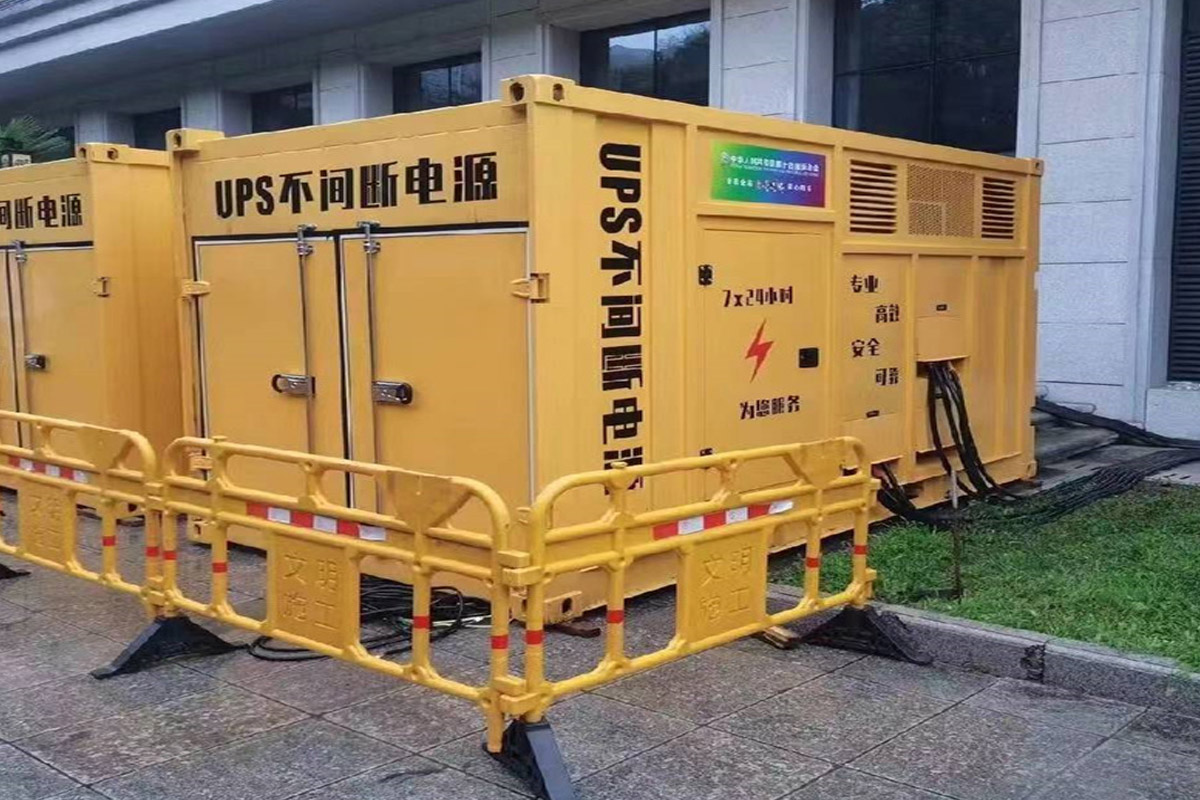 碑林发电机租赁施工现场